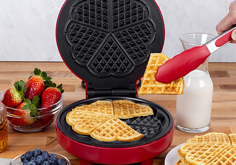What are the different types of sandwich makers?